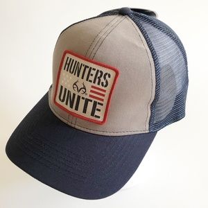 NWT Realtree Men's Hunter Patch Mesh SnapBack Hat